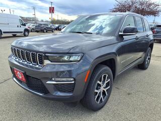2025 Jeep Grand Cherokee for sale in Burlington WI