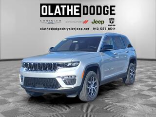 2025 Jeep Grand Cherokee for sale in Olathe KS