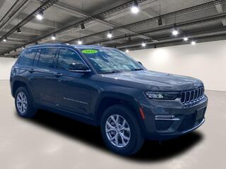 2022 Jeep Grand Cherokee for sale in Williamsville NY