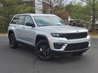 2024 Jeep Grand Cherokee for sale in Cincinnati OH