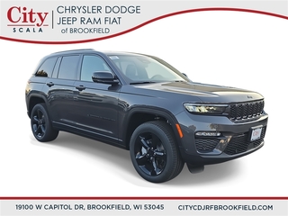 2025 Jeep Grand Cherokee for sale in Brookfield WI