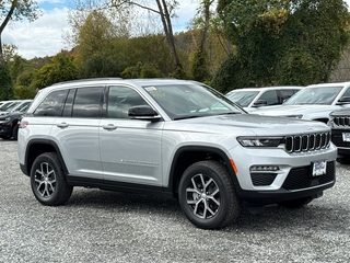 2025 Jeep Grand Cherokee for sale in Bedford Hills NY
