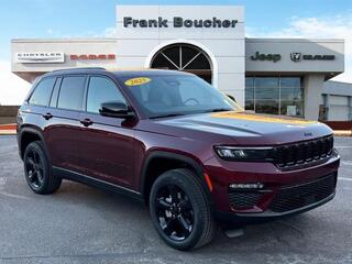 2025 Jeep Grand Cherokee for sale in Janesville WI