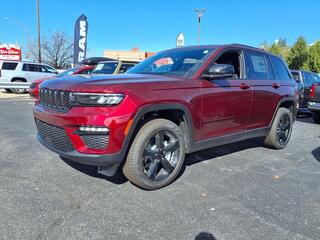2025 Jeep Grand Cherokee for sale in St Clairsville OH