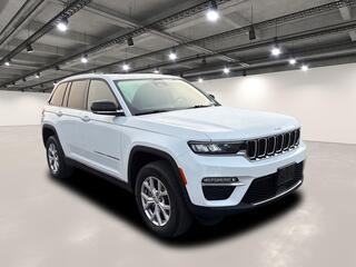 2022 Jeep Grand Cherokee for sale in Elma NY