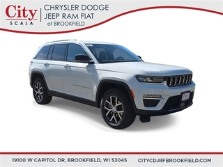 2025 Jeep Grand Cherokee for sale in Brookfield WI