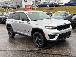 2025 Jeep Grand Cherokee for sale in Janesville WI