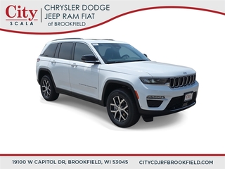2025 Jeep Grand Cherokee for sale in Brookfield WI