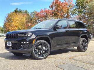 2025 Jeep Grand Cherokee for sale in Rochester NH