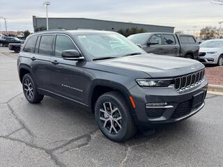 2025 Jeep Grand Cherokee for sale in Janesville WI