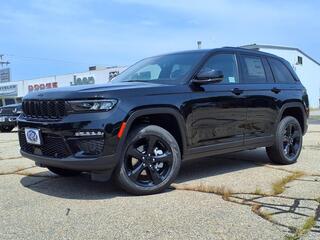 2025 Jeep Grand Cherokee for sale in Rochester NH