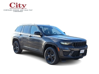 2025 Jeep Grand Cherokee for sale in Brookfield WI