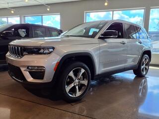 2025 Jeep Grand Cherokee for sale in St Clairsville OH