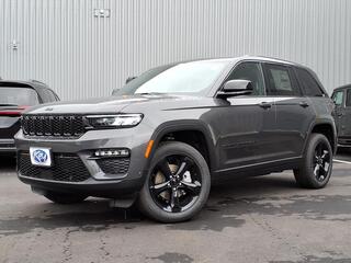 2025 Jeep Grand Cherokee for sale in Rochester NH