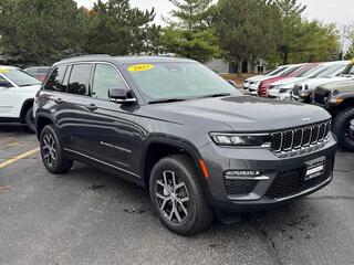 2025 Jeep Grand Cherokee for sale in Janesville WI
