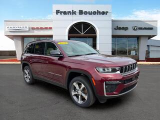 2026 Jeep Grand Cherokee for sale in Janesville WI