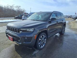 2025 Jeep Grand Cherokee for sale in Burlington WI