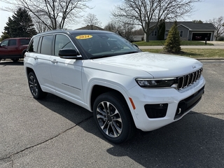 2024 Jeep Grand Cherokee for sale in Janesville WI