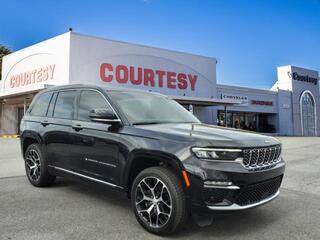 2023 Jeep Grand Cherokee for sale in Altoona PA