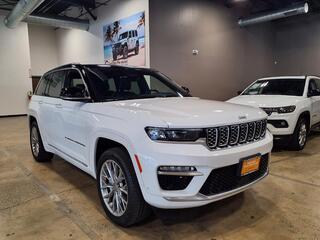 2022 Jeep Grand Cherokee