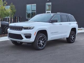 2023 Jeep Grand Cherokee for sale in Oak Park MI