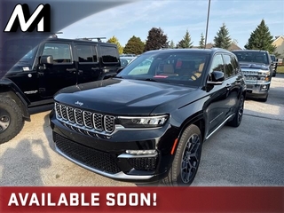 2022 Jeep Grand Cherokee for sale in Plymouth WI