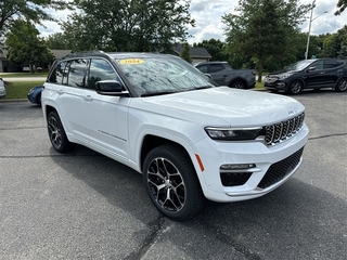 2024 Jeep Grand Cherokee for sale in Janesville WI