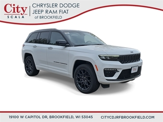 2025 Jeep Grand Cherokee for sale in Brookfield WI