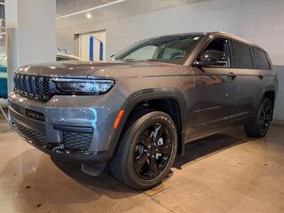 2025 Jeep Grand Cherokee L for sale in St Clairsville OH