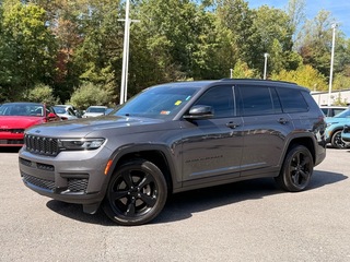 2022 Jeep Grand Cherokee L for sale in Mount Hope WV