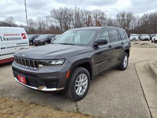 2025 Jeep Grand Cherokee L for sale in Burlington WI