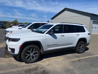 2023 Jeep Grand Cherokee L for sale in Fredonia NY