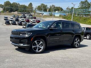 2023 Jeep Grand Cherokee L for sale in Oak Hill WV