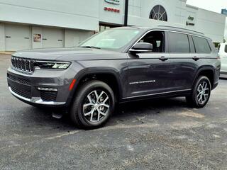 2025 Jeep Grand Cherokee L for sale in St Clairsville OH