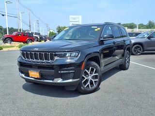 2023 Jeep Grand Cherokee L for sale in Walled Lake MI