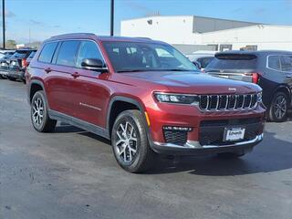 2023 Jeep Grand Cherokee L for sale in Council Bluffs IA