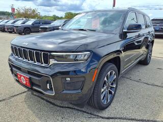 2025 Jeep Grand Cherokee L for sale in Burlington WI