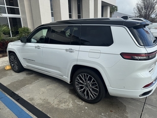 2021 Jeep Grand Cherokee L