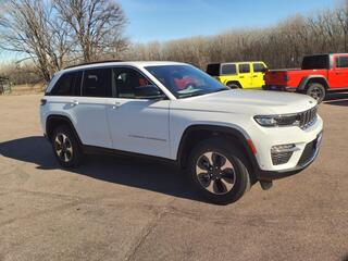 2024 Jeep Grand Cherokee for sale in St. Peter MN