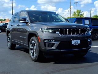 2022 Jeep Grand Cherokee