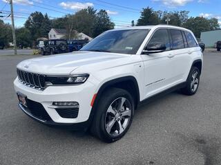 2022 Jeep Grand Cherokee