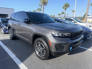 2022 Jeep Grand Cherokee