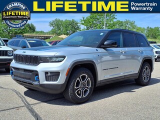 2022 Jeep Grand Cherokee for sale in Howell MI