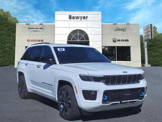 2022 Jeep Grand Cherokee