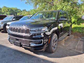 2025 Jeep Wagoneer L