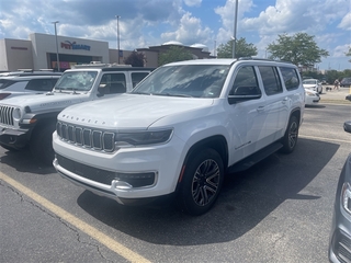 2023 Jeep Wagoneer L for sale in Bourbonnais IL