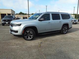 2023 Jeep Wagoneer L