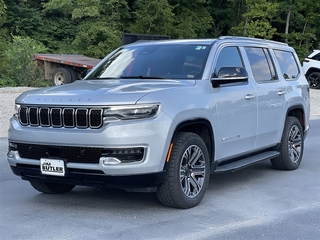 2023 Jeep Wagoneer