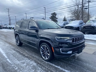 2022 Jeep Wagoneer