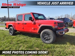 2024 Jeep Gladiator